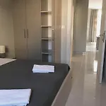 Pribjeći Illyrian Milna (Brac)