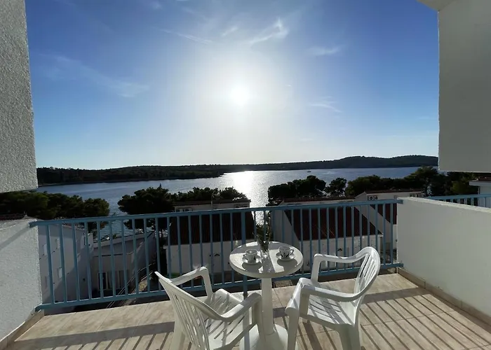 Resort Illyrian Milna (Brac)