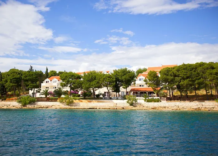 Illyrian 4* Milna (Brac)