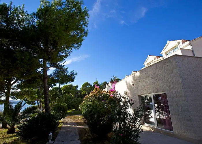 Resort Illyrian Milna (Brac)